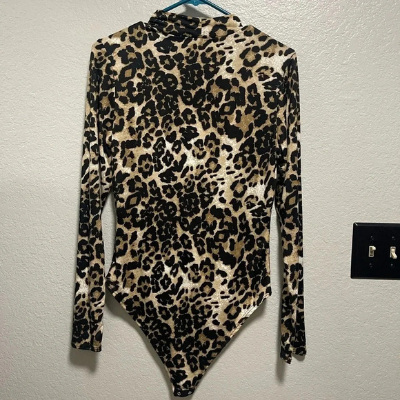 Leopard Print High Collar Long Sleeve Bodysuit Large - Picture 4 of 4